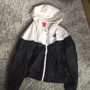 Nike windbreaker